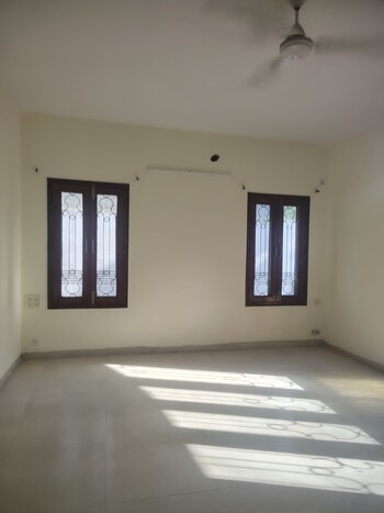 Shop for Rent in Sector 56, Gurgaon