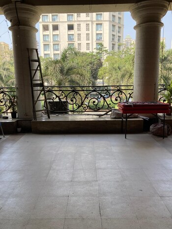 Hiranandani Estate