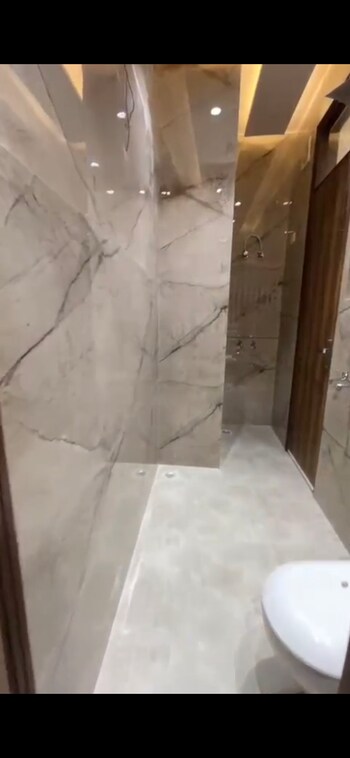 3 BHK Builder Floor for Sale in Hari Nagar, Delhi