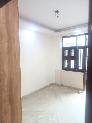 3 BHK Builder Floor for Rent in Rohini Sector 11, Delhi