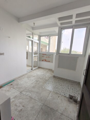 RWA Apartments Sector 51