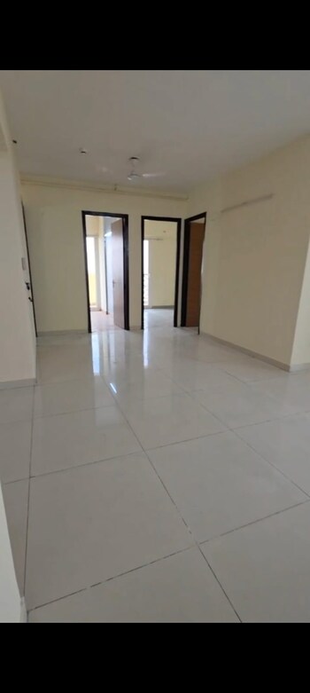 Onyx Plaza