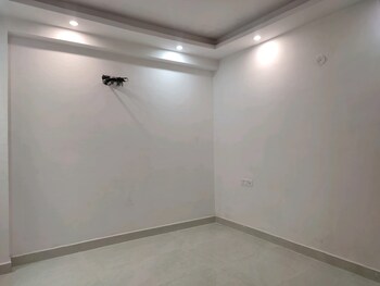 2 BHK Builder Floor for Sale in Chattarpur, Delhi