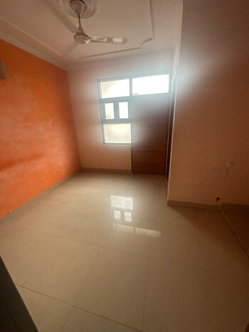 1.5 BHK Flat for Rent in Jangpura, Delhi
