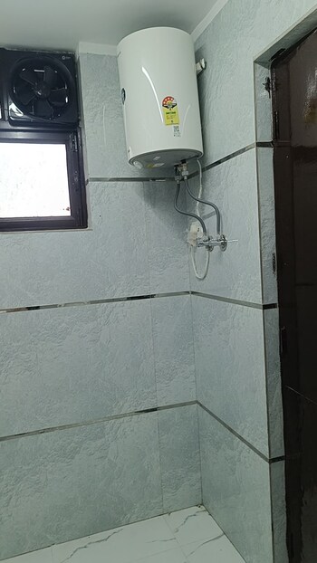 2 BHK House for Sale in Palam Vihar, Gurgaon