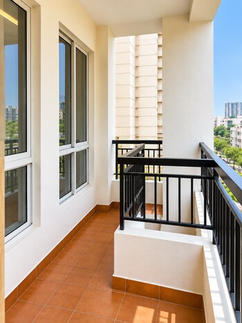 Jaypee Kensington Boulevard