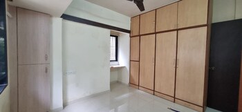 Vasant Valley Complex