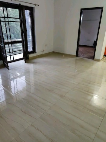 2 BHK Builder Floor for Rent in Sector 56, Gurgaon