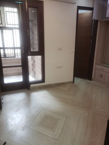 2 BHK Builder Floor for Rent in Rajouri Garden, Delhi