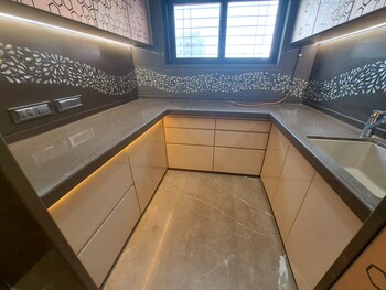 3 BHK Flat for Sale in Matunga East, Mumbai