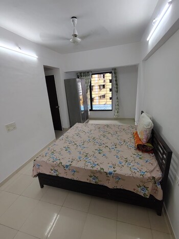 2 BHK Flat for Rent in Prabhadevi, Mumbai