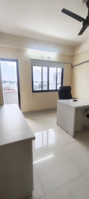 Office Space for Rent in Pandri, Raipur