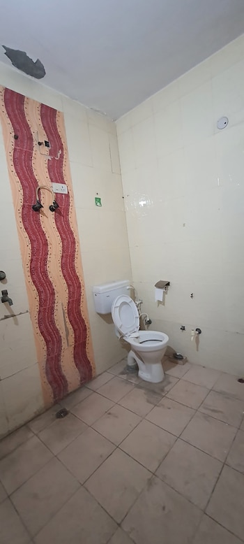 2 BHK House for Rent in Sector 8, Faridabad