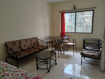 2 BHK Flat for Rent in Kothrud, Pune