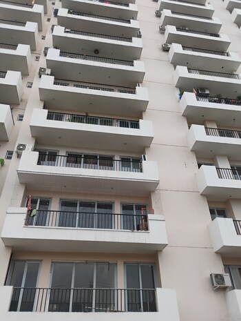 3 BHK Flat for Sale in Gomti Nagar, Lucknow