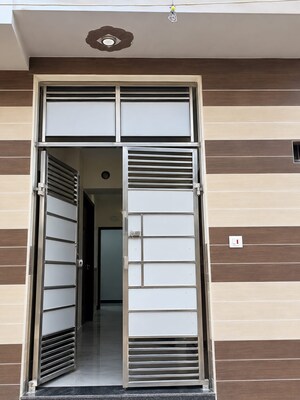 2 BHK Independent House – Entrance View at Jawahar Colony - for Sale