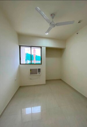 Room in 2 BHK Apartment at Lodha Crown Kolshet, Kolshet Road – for Rent