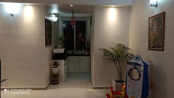 Ireo Uptown