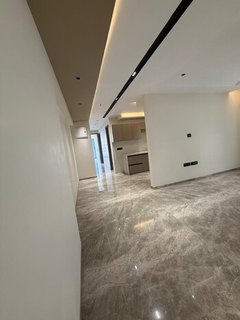 3 BHK Flat for Sale in Juhu, Mumbai