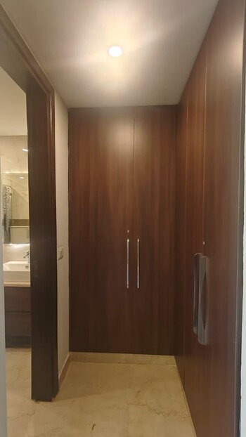 DLF Imperial Residences