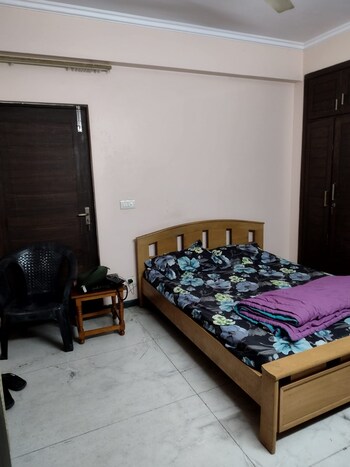 3 BHK House for Sale in Sector 33, Noida