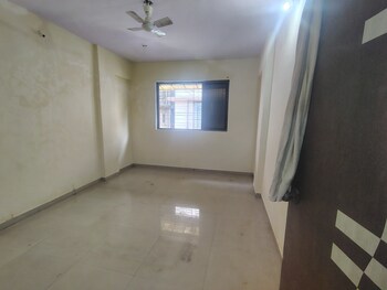 Vineet Complex