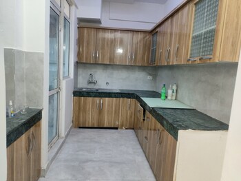 Jaypee Kensington Park Apartments