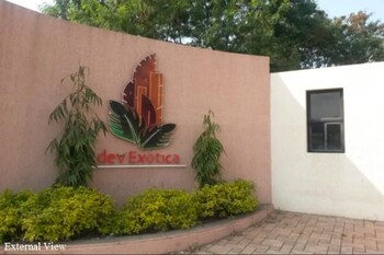 Nagpal Dev Exotica