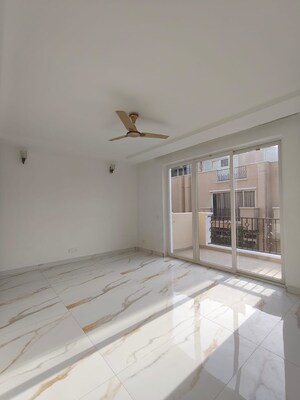 Room in 5 BHK Villa at Emaar Marbella, Sector 66 – for Rent