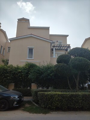 5 BHK Villa – Exterior View View at Emaar Marbella, Sector 66 - for Rent