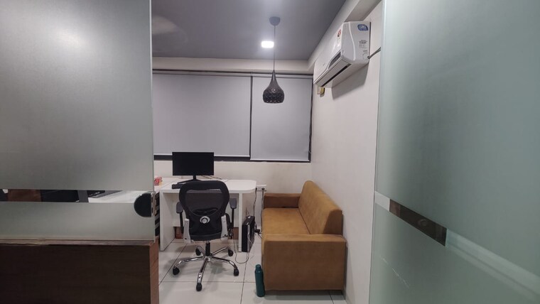 Team Area, jagatpur Commercial Office Space 610 Sq.Ft. In Jagatpur Ahmedabad 10704543