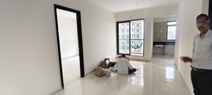 Room in 2 BHK Apartment at Chandak 34 Park Estate, Goregaon West – for Rent