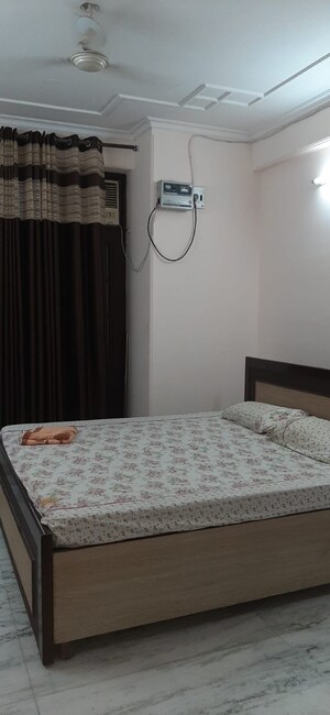 Bedroom in 2 BHK Independent House at Sector 10a – for Rent