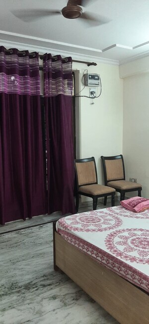 Bedroom in 2 BHK Independent House at Sector 10a – for Rent