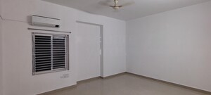 Room in 4 BHK Apartment at NCC Urban Gardenia, Gachibowli – for Rent