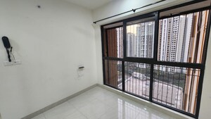 Room in 2 BHK Apartment at Lodha Crown Quality Homes, Majiwada – for Rent