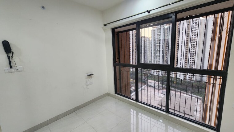 Room, lodha-crown-quality-homes 2 Bedroom 497 Sq.Ft. Apartment In Majiwada Thane 10704576