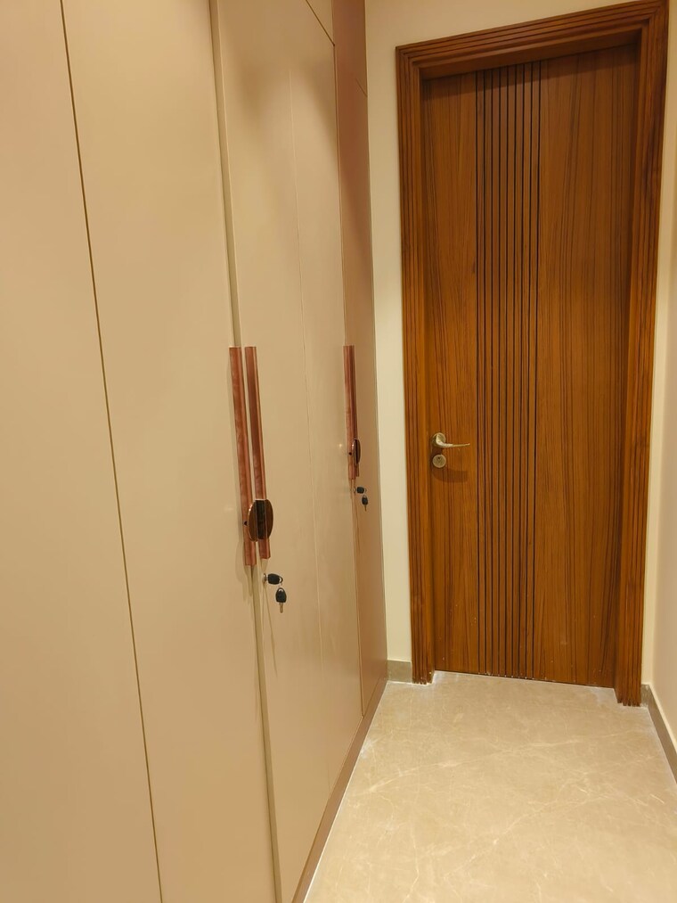 undefined, safdarjung enclave 4 Bedroom 300 Sq.Ft. Builder Floor In Safdarjung Enclave Delhi 10704580