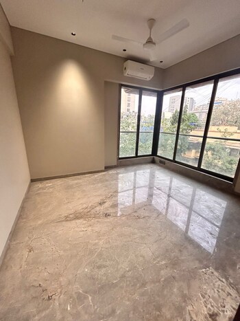 3 BHK Flat for Rent in Bandra West, Mumbai