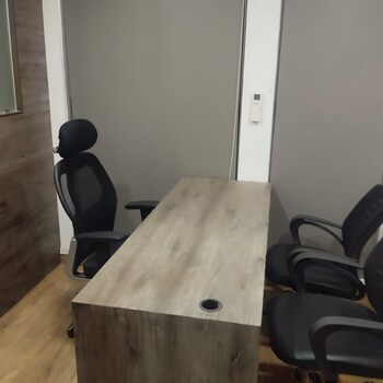 Office Space for Rent in Vastrapur, Ahmedabad