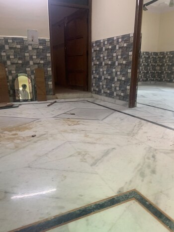 1 RK Flat for Rent in South Delhi, Delhi