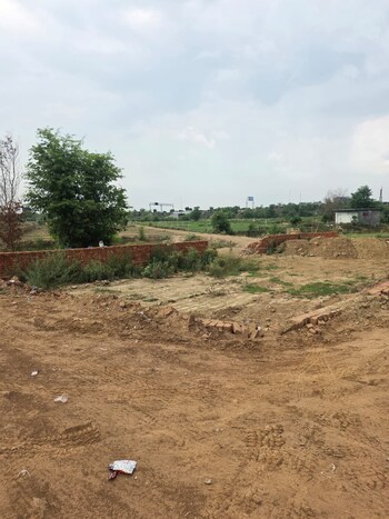 Plot for Sale in Sunpura, Greater Noida
