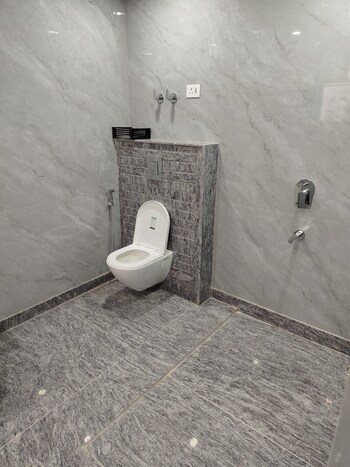 4 BHK Builder Floor for Sale in Vasant Vihar, Delhi