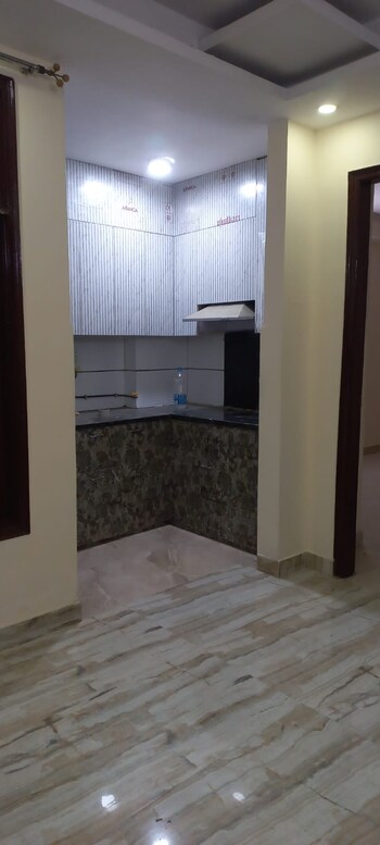 2 BHK Builder Floor for Rent in Chattarpur, Delhi