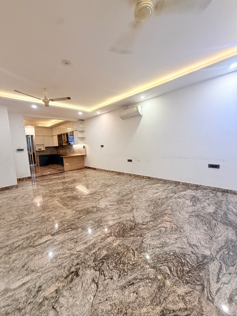 undefined, sector 105 3 Bedroom 3229 Sq.Ft. Builder Floor In Sector 105 Noida 10712384