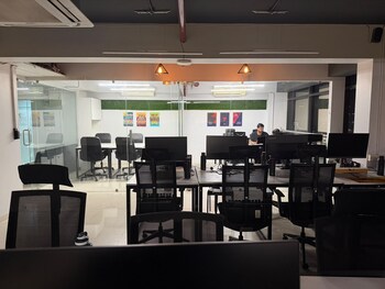 Office Space for Rent in Science City, Ahmedabad