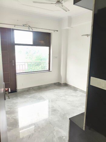 3 BHK Builder Floor for Rent in Palam Vihar, Gurgaon