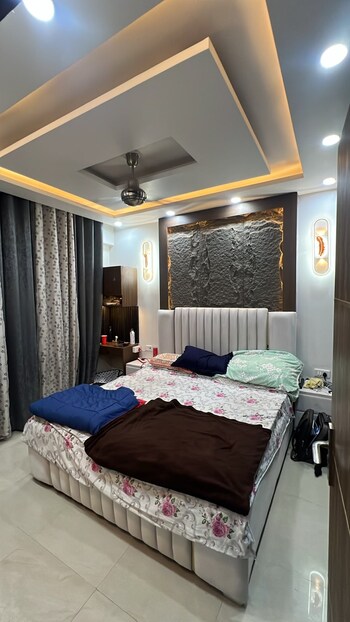 Suncity Avenue 76