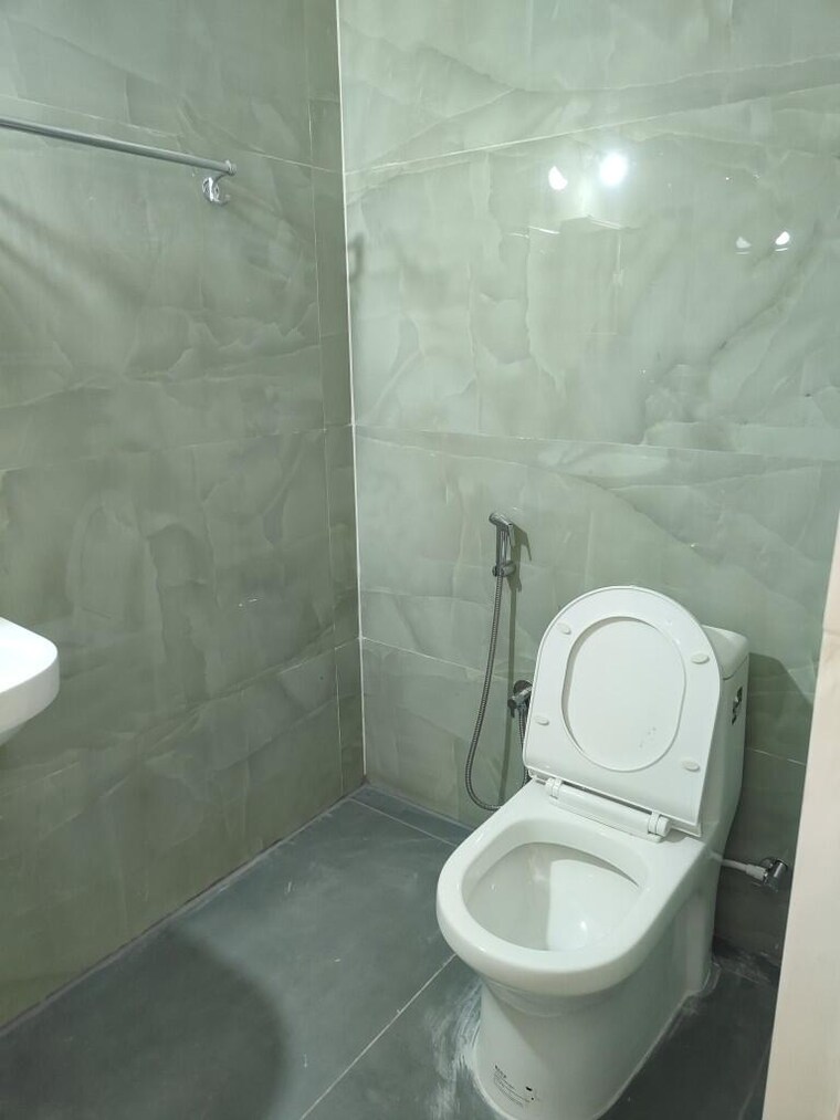 Attached Bathroom, electronic city phase i 2 Bedroom 900 Sq.Ft. Apartment In Electronic City Phase I Bangalore 10700566
