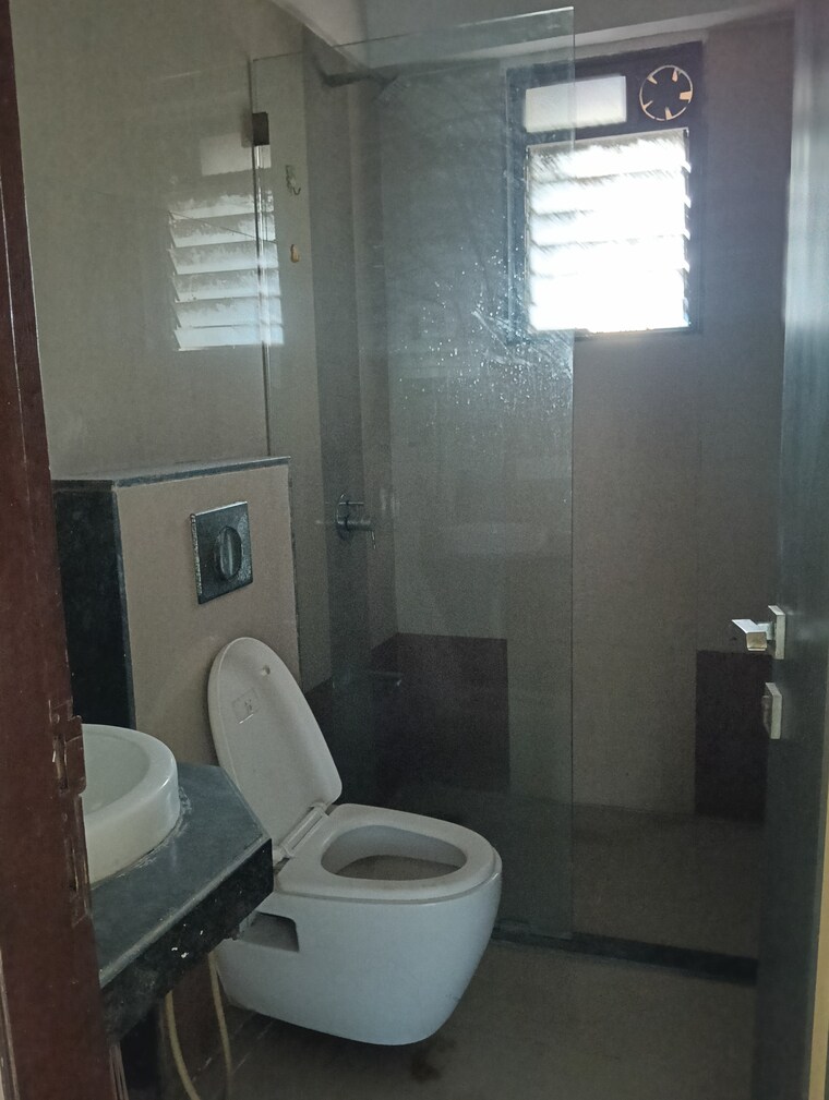 Bathroom, goodwill-paradise 2 Bedroom 1251 Sq.Ft. Apartment In Kharghar Navi Mumbai 10713505